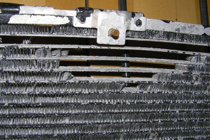 Corroded Condenser: Causes, Prevention, and Repair Tips for Longevity"