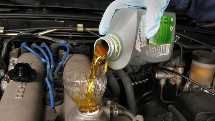 Bubbles in Transmission Fluid: Causes, Effects, and How to Fix Them
