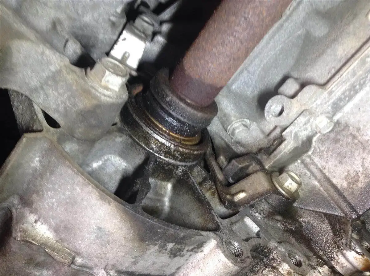 Axle Seal Leak Repair Cost: What to Expect for Your Vehicle