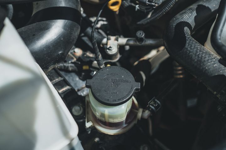 How to Clean a Power Steering Reservoir: The Ultimate DIY Guide