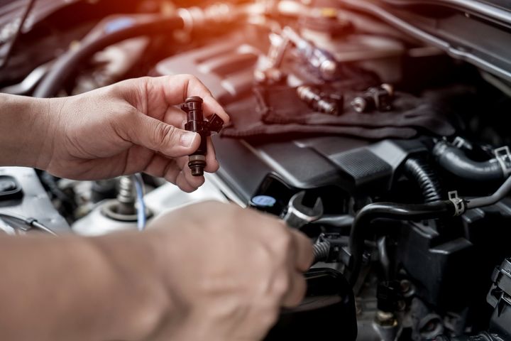 How to Clean Fuel Injectors Without Removing Them: A Comprehensive Guide