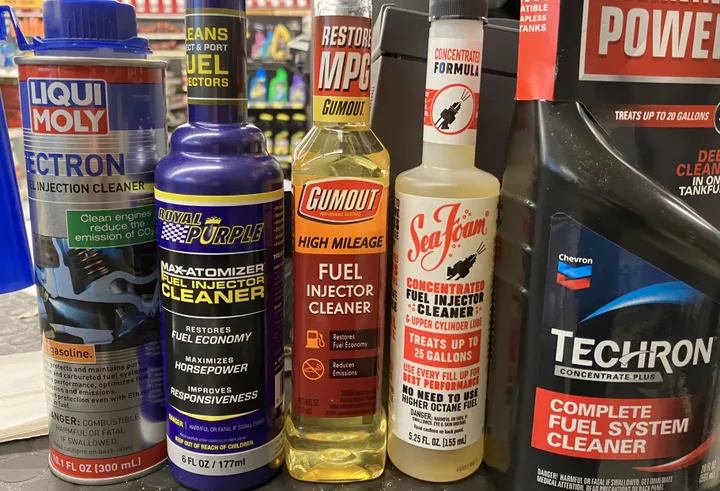 Best Carburetor Cleaner: Top Picks for Keeping Your Engine Running Smoothly