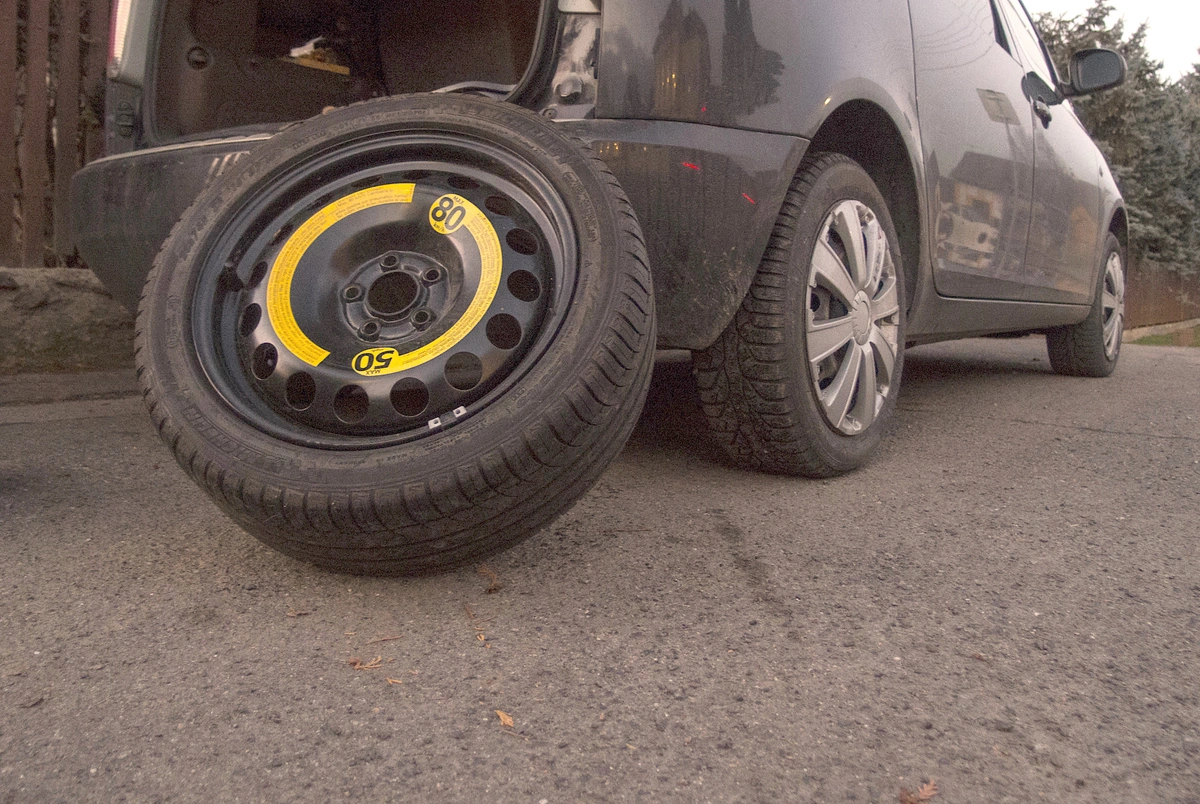 How Long Can You Drive on a Donut/Spare Tire? The Ultimate Guide