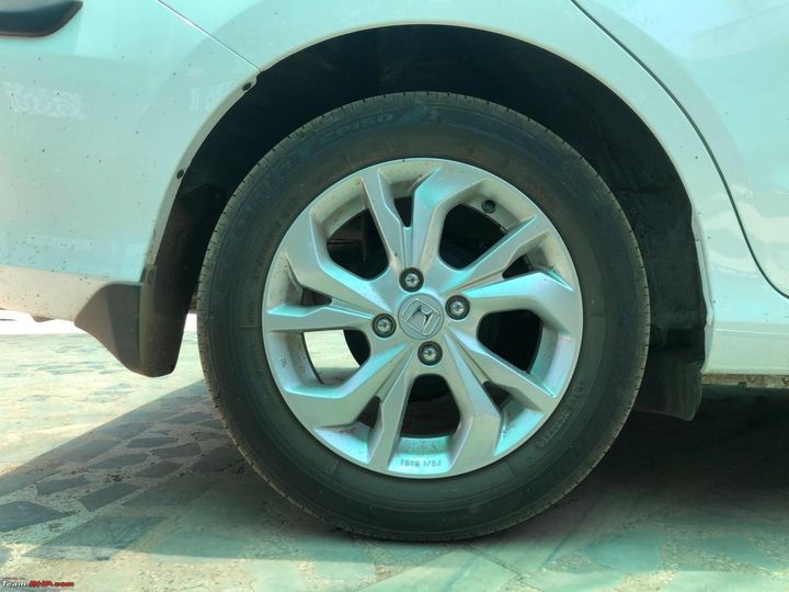 Tire Losing Pressure but No Leak? Here's What to Do and Why It Happens