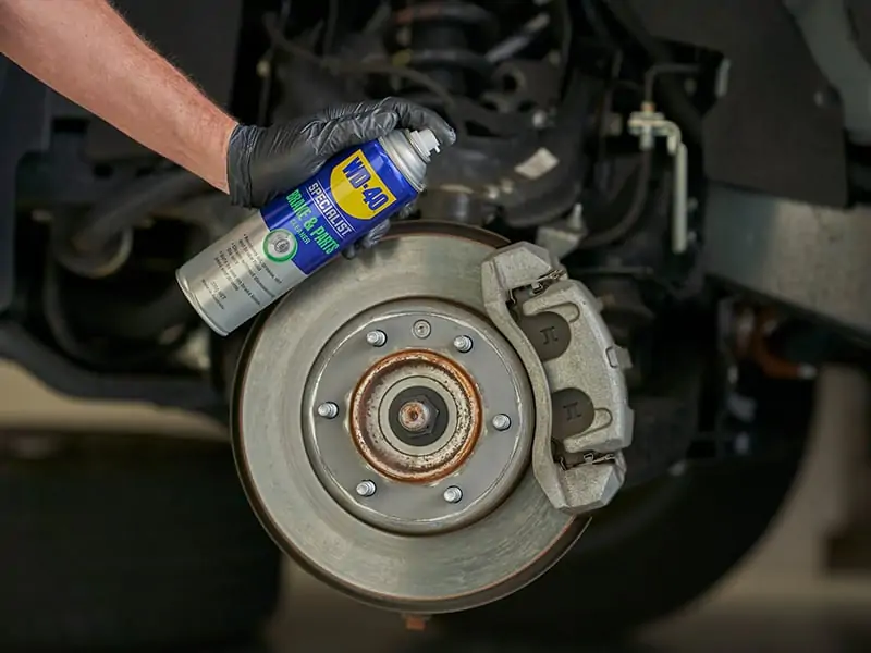 Can You Put Wd40 On Brakes?
