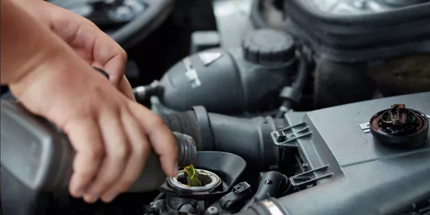 Excessive Engine Oil Consumption: Causes, Symptoms, and Solutions