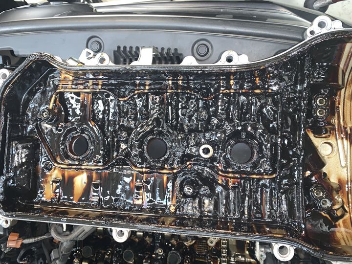 How to Clean Oil Sludge in Your Engine: A Mechanic's Perspective